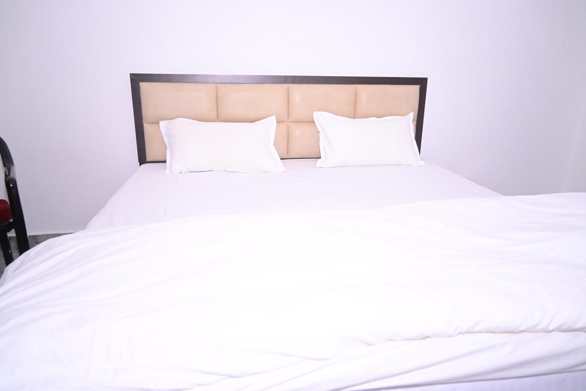 Shri Narayanam Guest House And Home Stay Ayodhya Exteriör bild